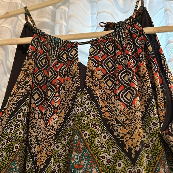 Lightweight dress size 6P - Picture 2 of 4